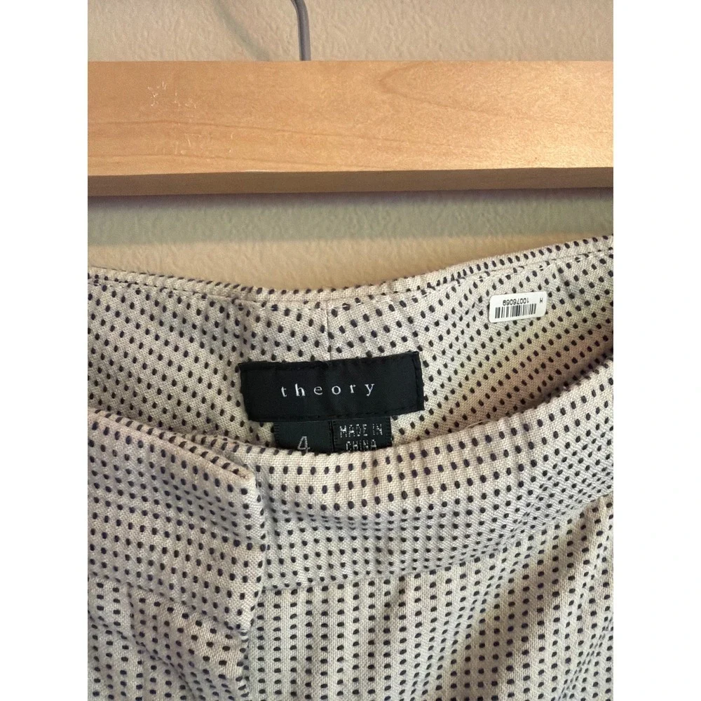 Theory Womens Micro Dot Tailored Shorts Cream‎ Black Size 4 Pockets Summer
